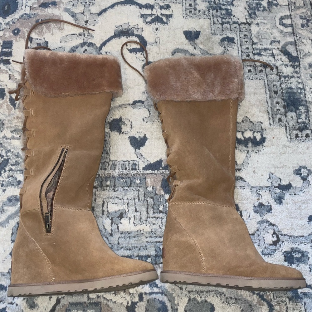 Size 9 UGG Boots